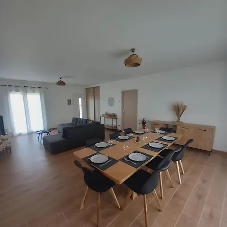 Pour 8 Personnes Villa *