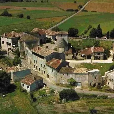 Villa Pour 8 Personnes *